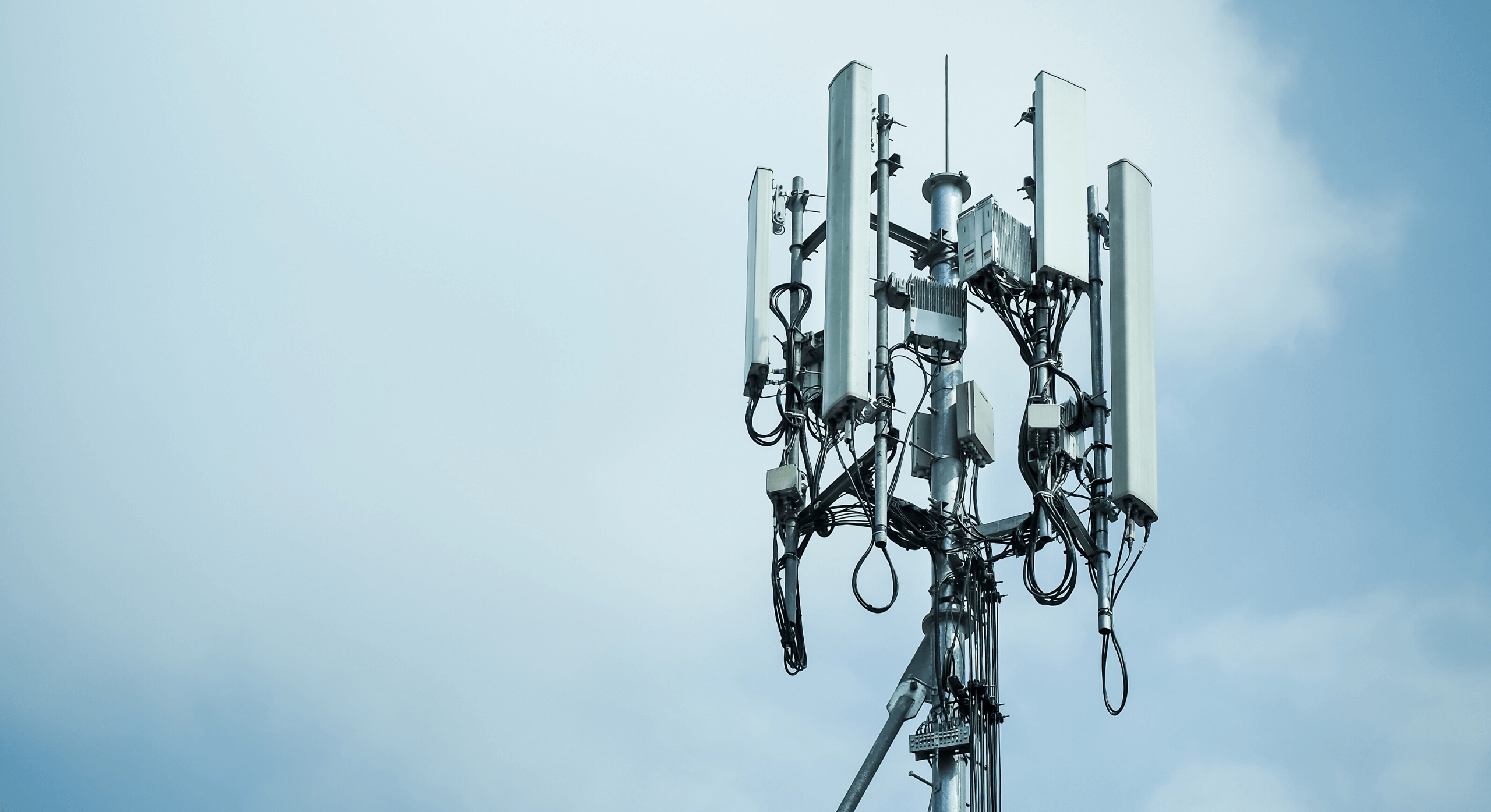 Cell tower